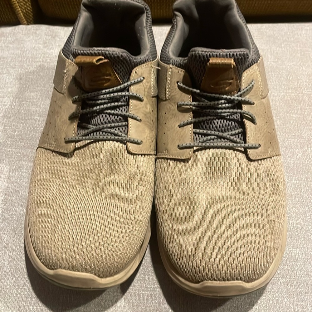 Men’s Skechers slip on casual shoes.